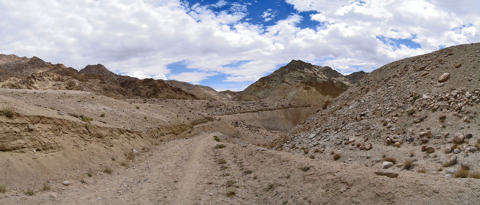 Cestou z Likkiru do Yangtangu