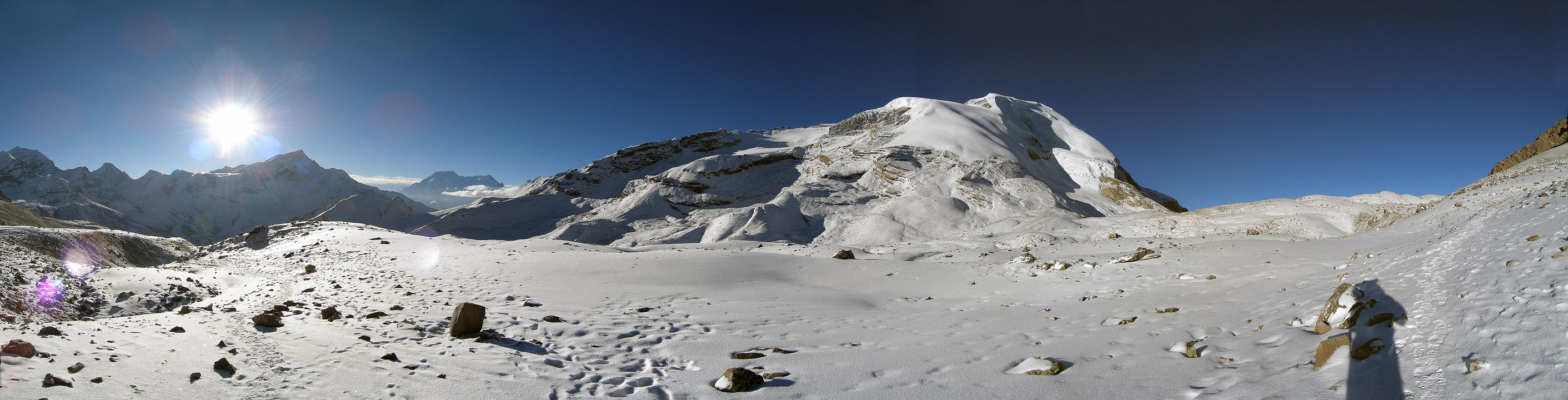 Na cest do sedla Thorong La (Annapurna, ~5300)