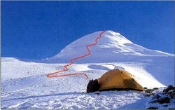 Parchamo (Pharchamo, Parchemuche), zhruba 6200, vstup severnm hrebenem